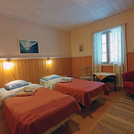 Bed and Breakfast Herranniemi 3*